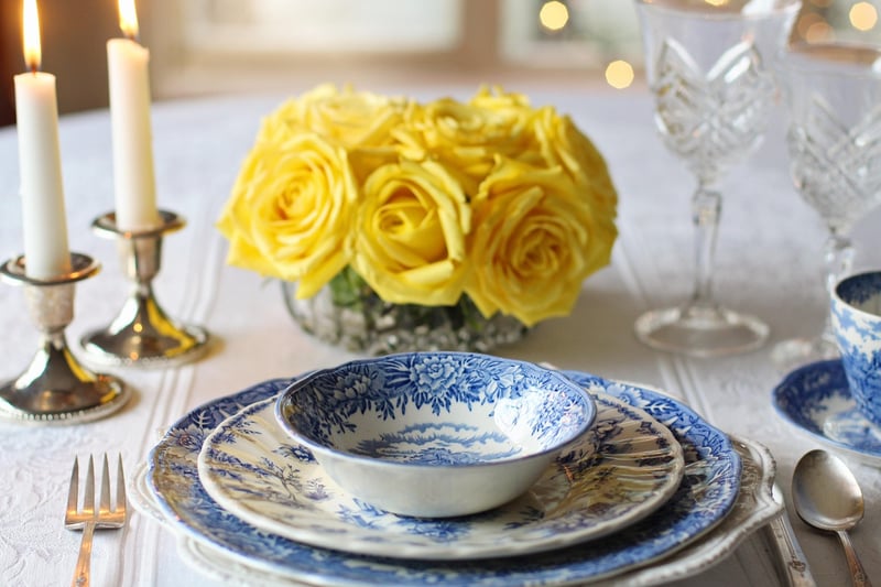 Nature-inspired Table Setting